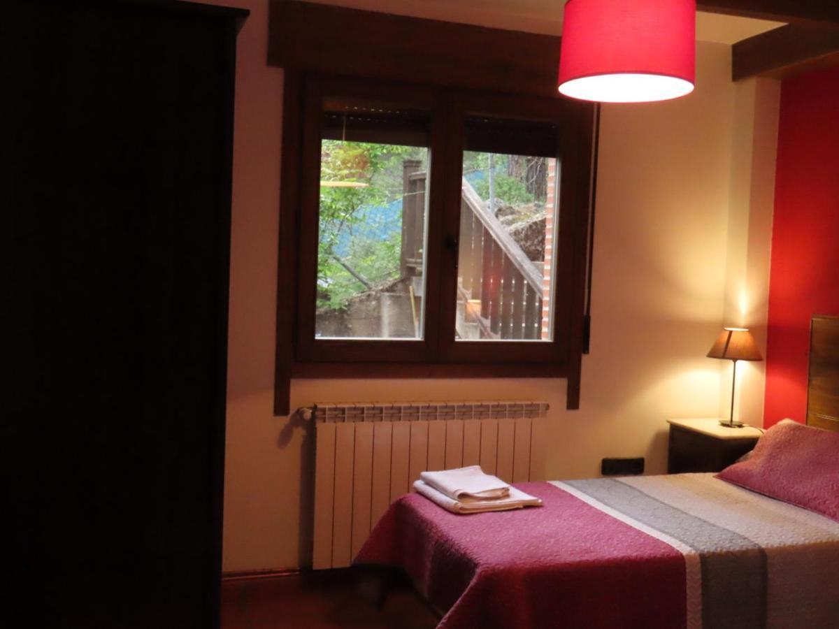 Apartamento Chalet "El Tornado" Canon De Rio Lobos 15 San Leonardo de Yagüe Extérieur photo